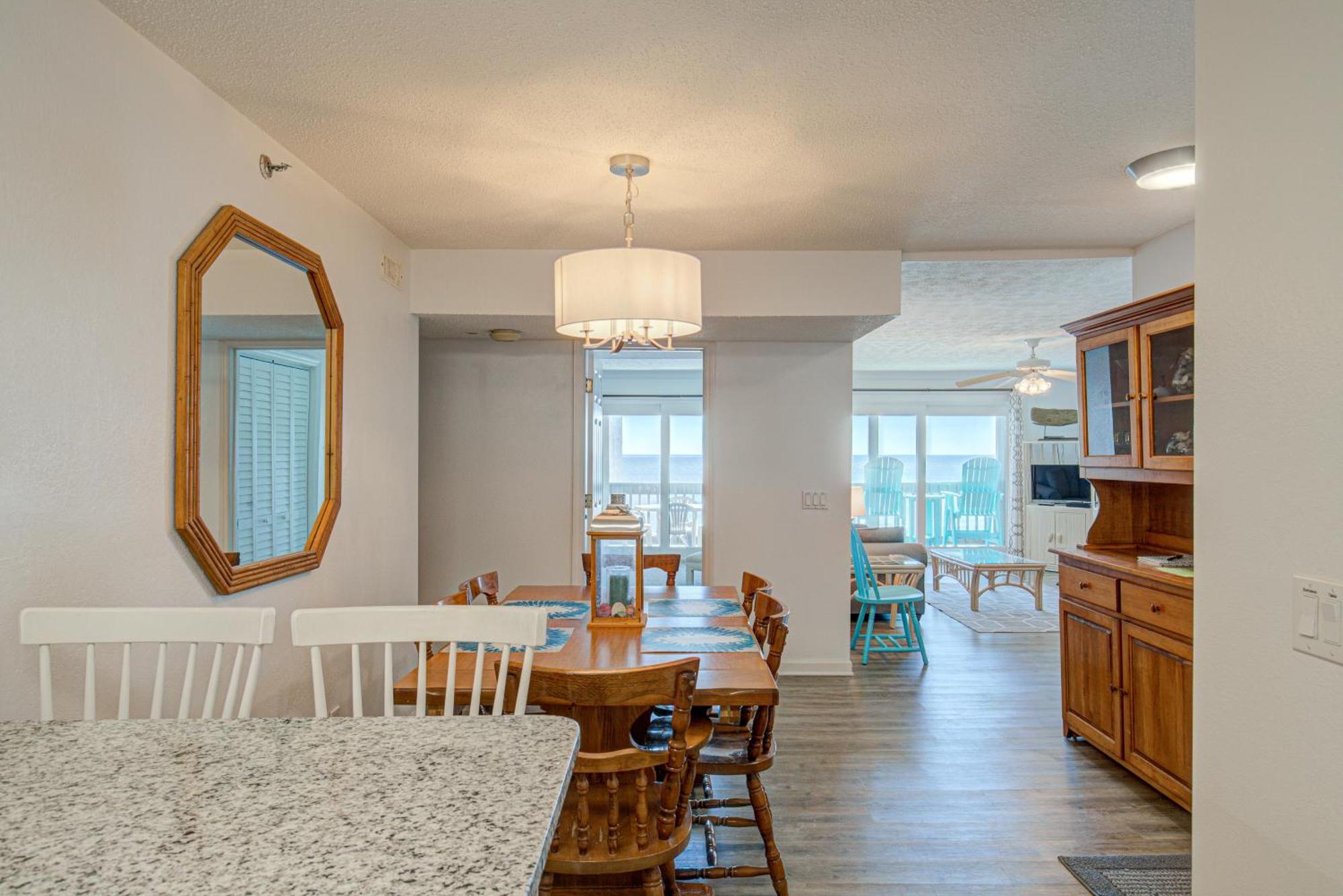 Shipwatch Villas North Topsail Beach Room photo