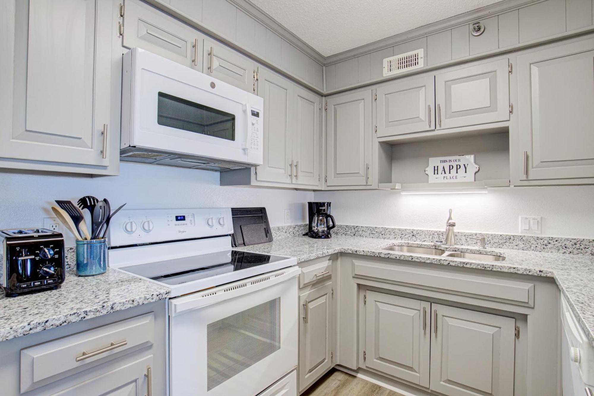 Shipwatch Villas North Topsail Beach Room photo