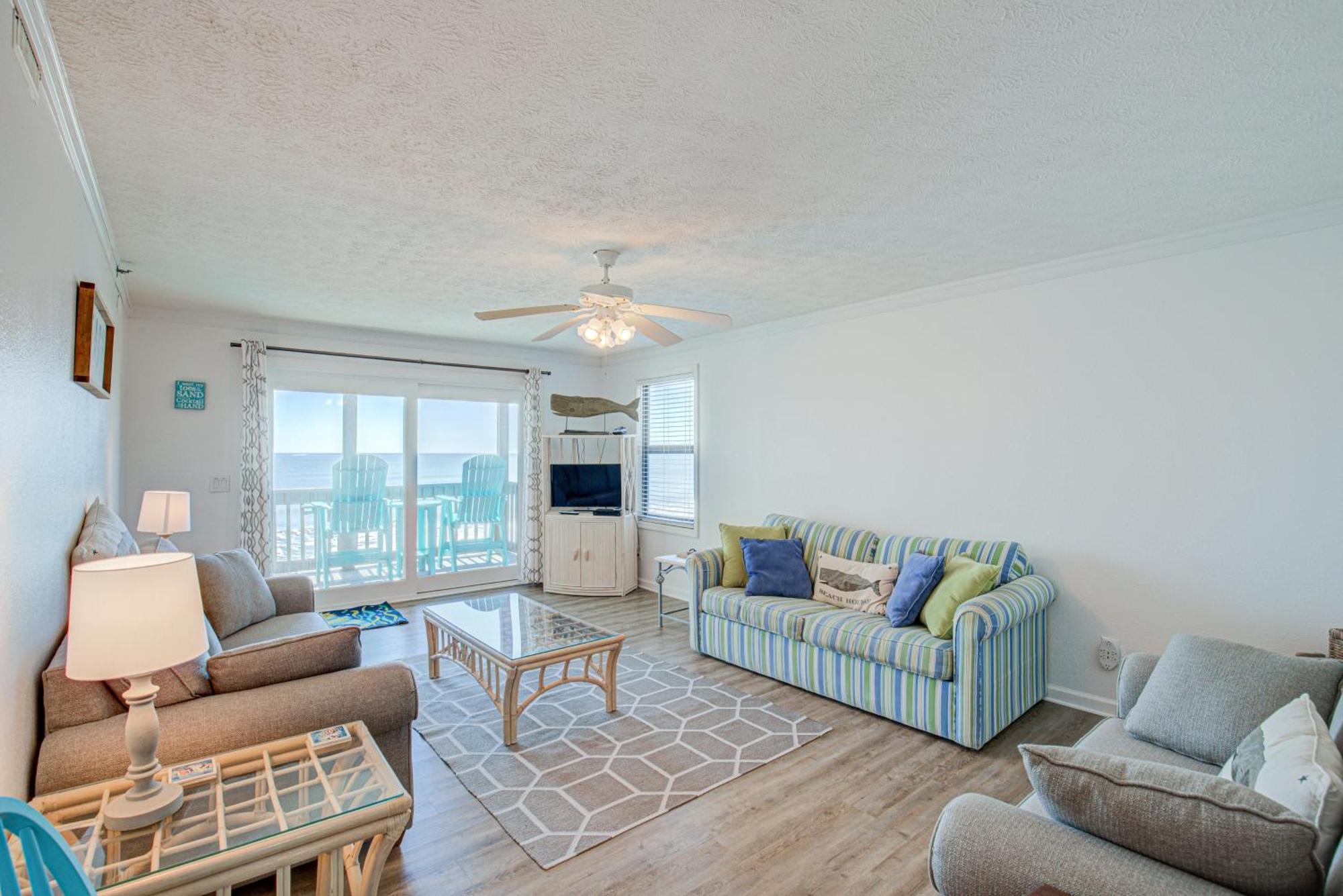 Shipwatch Villas North Topsail Beach Room photo