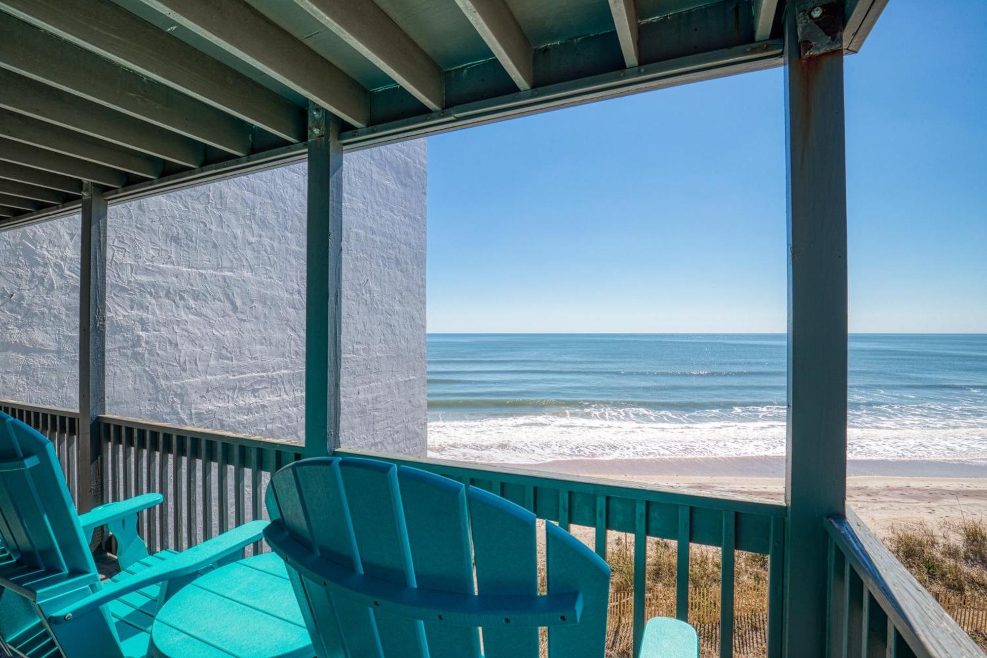 Shipwatch Villas North Topsail Beach Room photo